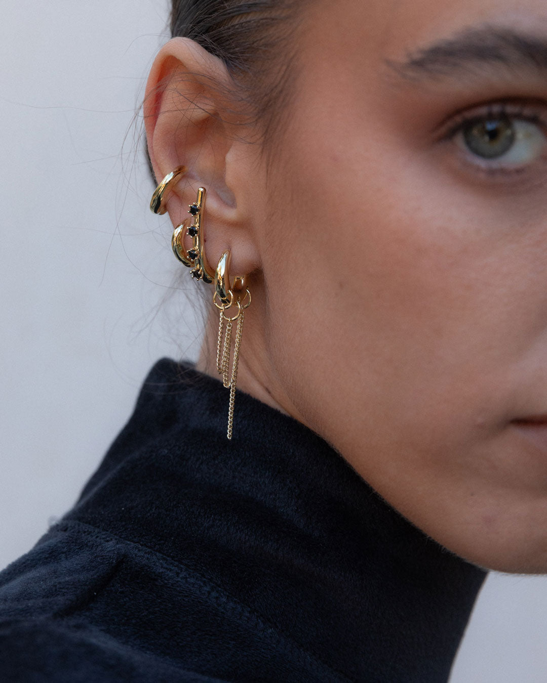 Dripping Chain Huggie Earrings