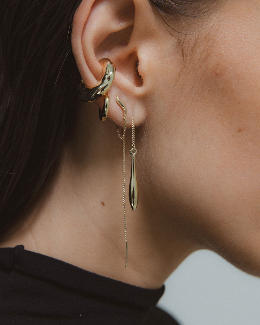 Wave Chain Stud Earrings