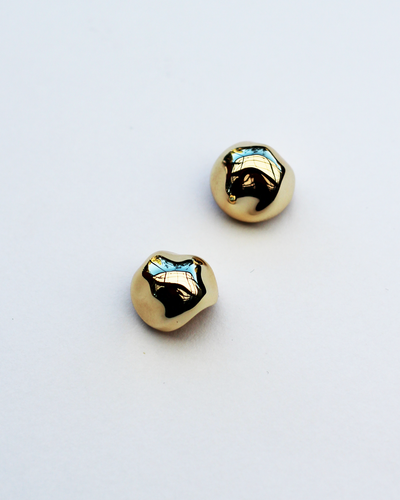 Hammered Ball Studs | Gold