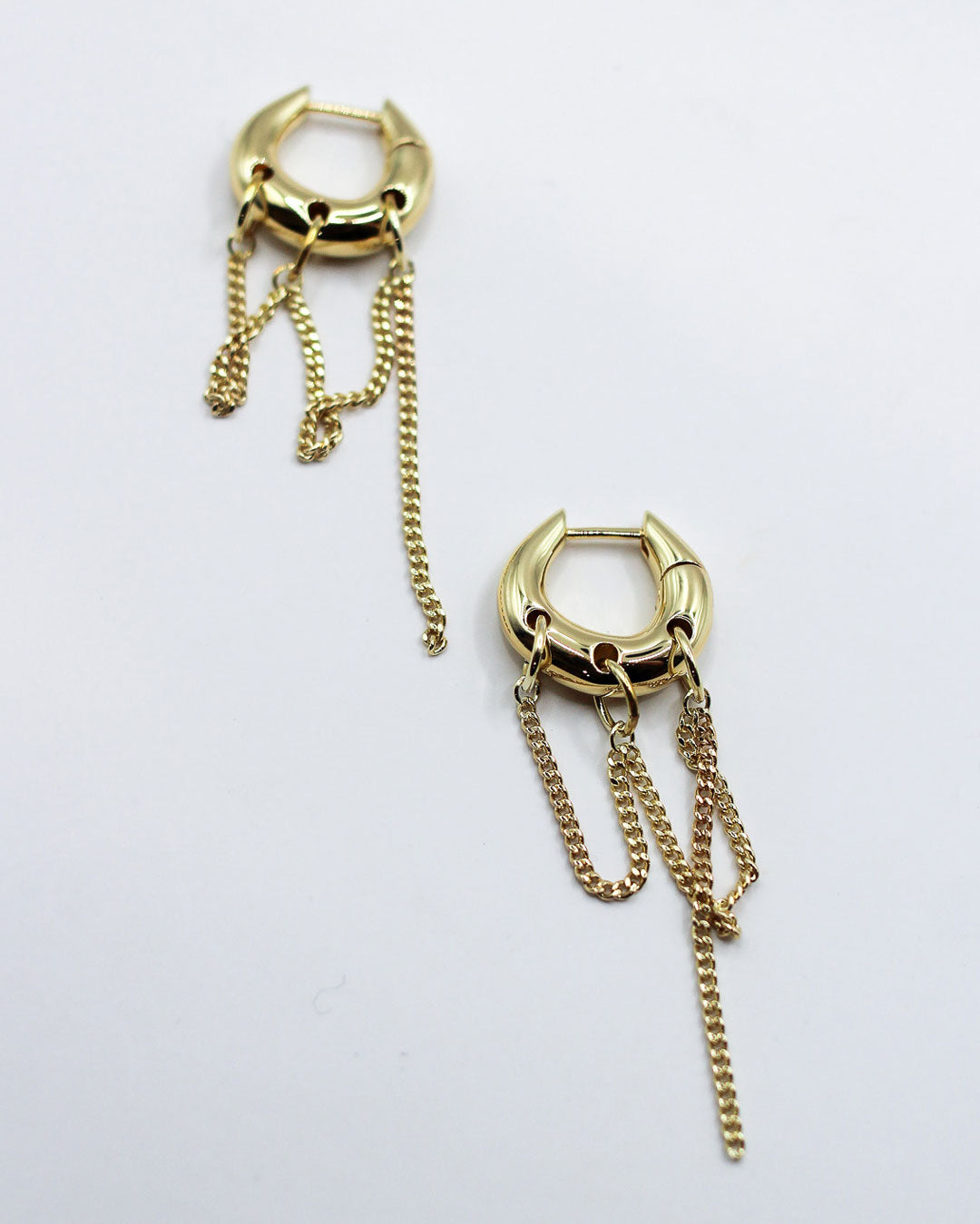 Dripping Chain Huggie Earrings