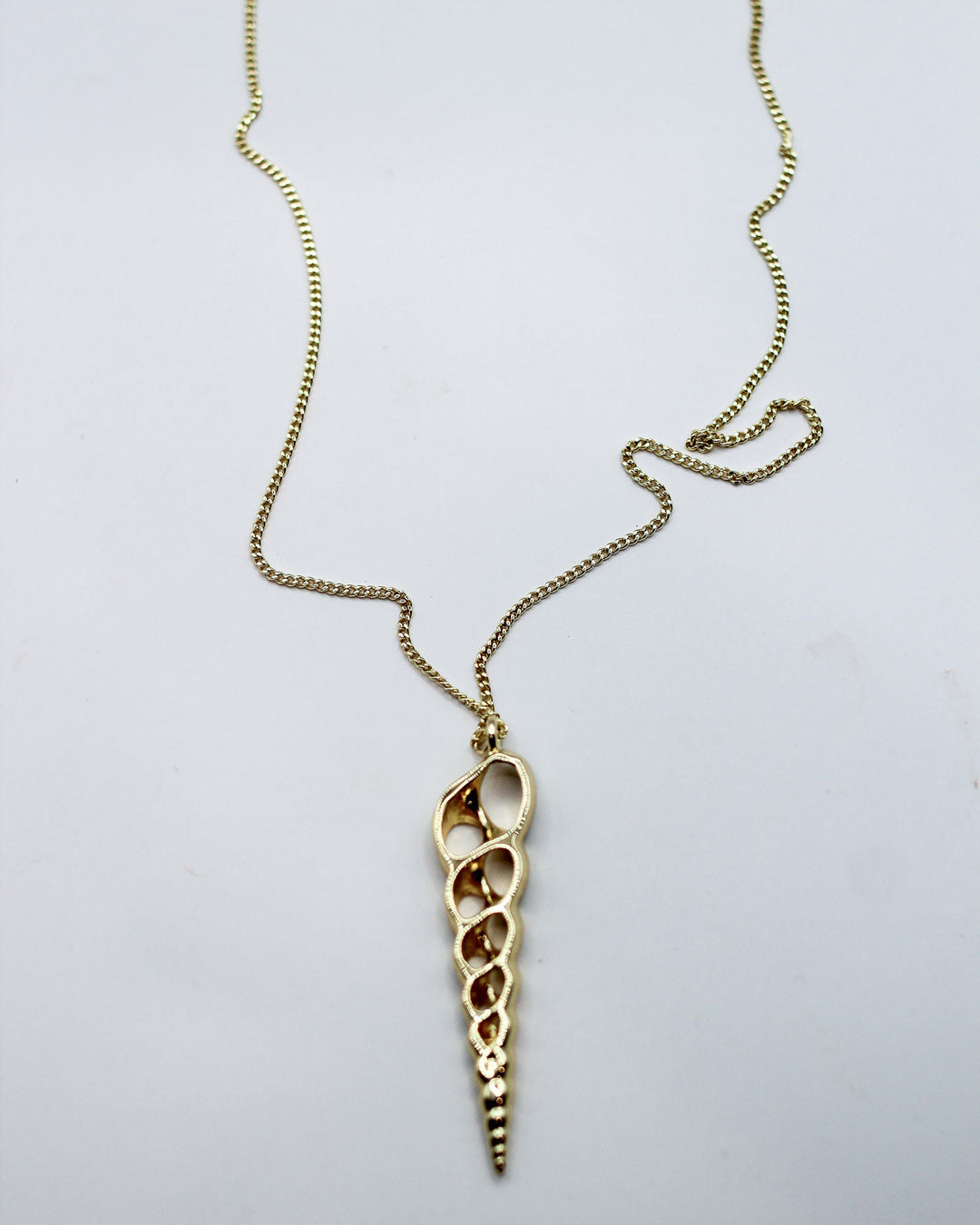 SCREW IT SHELL NECKLACE