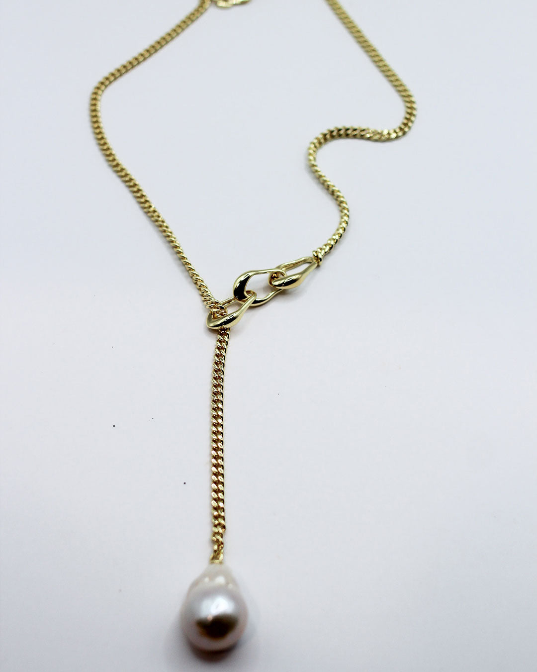 Linked Pearl Lariat Necklace