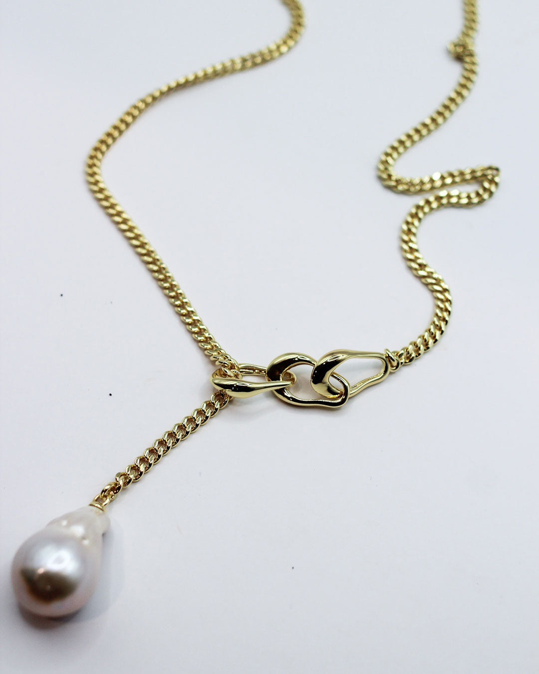 Linked Pearl Lariat Necklace