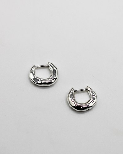 Mini Wonky Huggies | Silver