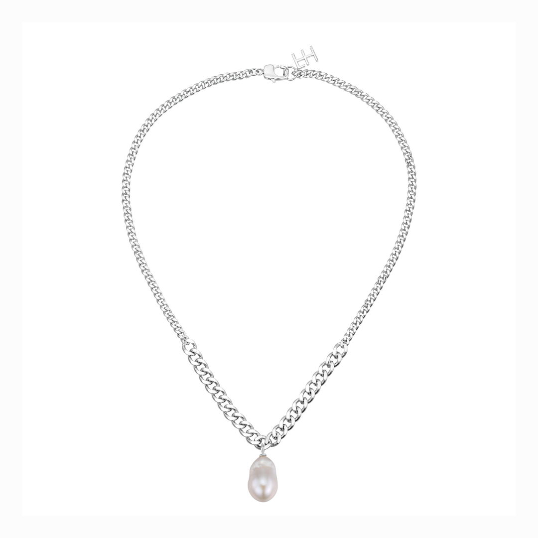 Fierce Pendant Necklace - Pearl